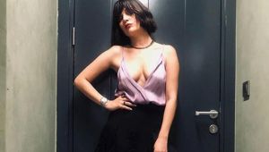 Gonca Vuslateri: Mesele dekolte falan değil