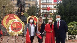 NESRİN AKKOÇ , CUMHURİYET BAYRAMINI DOYASIYA KUTLADI 