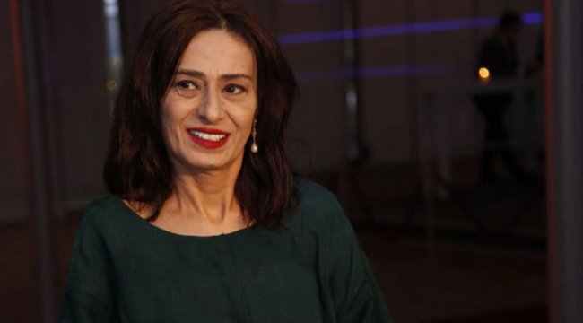 Ünlü şarkıcı Yıldız Tilbe 'Ağzı bozuk konuşmalarım' var deyip WhatsApp uygulamasını sildi - Haberler Magazin