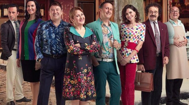 Seksenler yeni sezon oyuncuları kimler? Seksenler hangi gün?