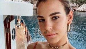 Aslışah Alkoçlar, dün doğum yaptı