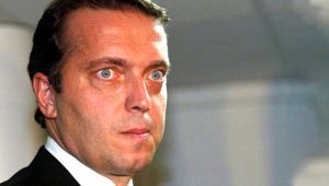 Cem Uzan'dan eşine büyük jest! Öyle bir şey yaptı ki