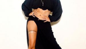 Ünlü şarkıcı Yonca Evcimik'in derin yırtmaçlı pozu dakikalar içerisinde binlerce beğeni aldı