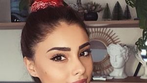 Yapım şirketine baskı yapmış! Özcan Deniz, kendisinden 25 yaş küçük sevgilisine rol alacağı projede iş ayarladı