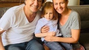 Arka Sokaklar'ın Hüsnü'sü Özgür Ozan'ın eşini ilk defa görenler şaşkınlık yaşadı