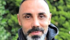 Başarılı oyuncu Umut Oğuz, yıllar sonra içini döktü : Metin Akpınar beni ekmeğimden etti