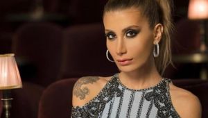 Şarkıcı İrem Derici'den Harbiye konseri öncesi küfür skandalı