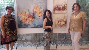 ÜNLÜ RESSAM SERPİL TOPALOĞLU İZMİR DE Kİ SERGİYE HAZIR