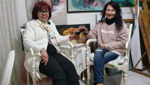 SARA GÜL TURAN; SERPİL TURAN İLE BAYRAMI YAŞIYORUM