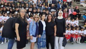 KARAGEDİK İLK ÖĞRETİM OKULU ÖĞRENCİLERİNDEN GÖRKEMLİ CUMHURİYET KUTLAMASI 