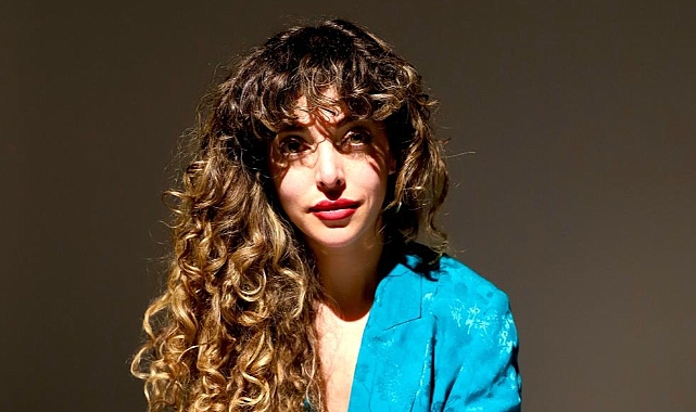 Genç Şarkıcı Seda Ekici sahnelere iddaalı geliyor !