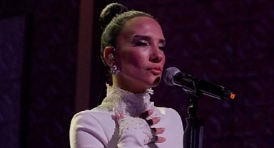 Gülay Eralp Yıktı Geçti..!