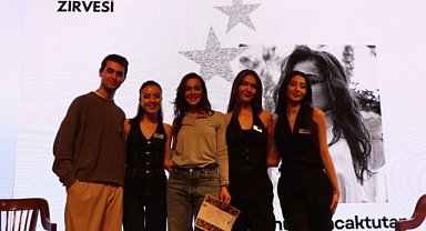 HAFSANUR SANCAKTUTAN BOĞAZİÇİ MARKA ZİRVESİ’NDE GENÇLERLE BULUŞTU