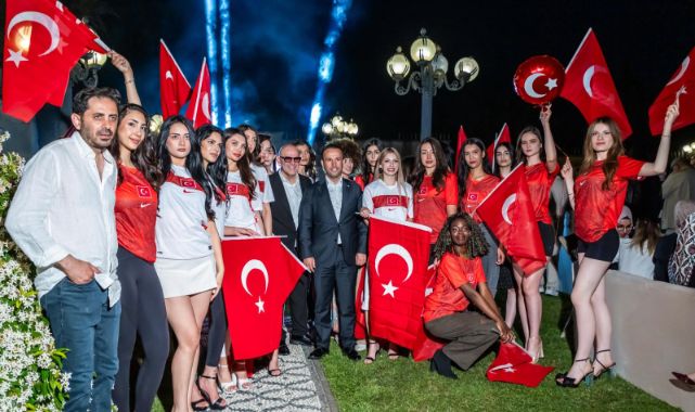 NOIRÈ Fashion Production'dan Unutulmaz İlk Organizasyon